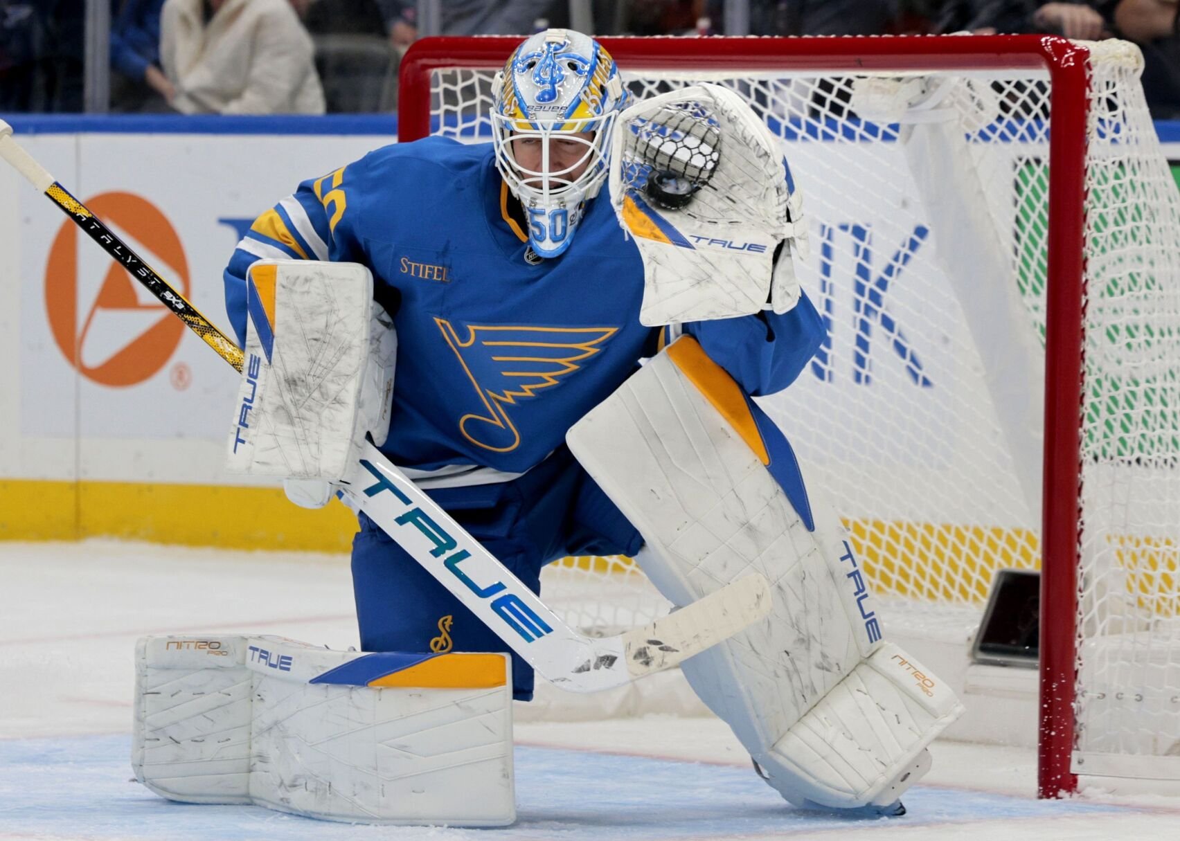 Blues host the Kings